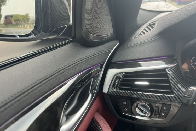 Used BMW 5 Series 2019 530Li Luxury Edition M Sport Package Interior 5