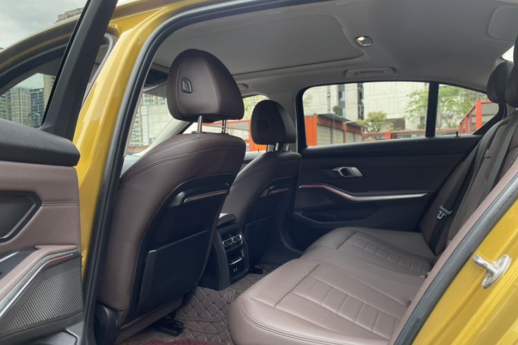 Used BMW 3 Series 2020 325Li M Sport Package Interior 10