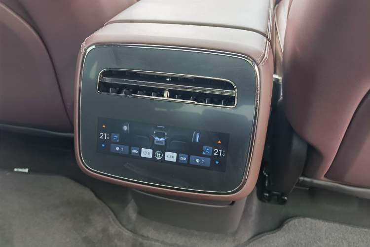 Used Denza Z9GT 2024 1100 Four-Wheel Drive Max Edition
