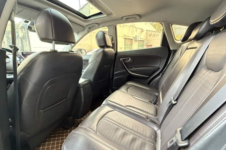 Used Bestune X80 2017 1.8T Automatic Luxury Model