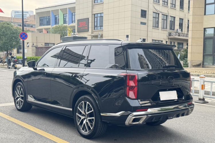 Used GAC Trumpchi GS8 2022 Dual-Engine Series 2.0TM Two-Wheel Drive Prestige Edition (7 Seats)