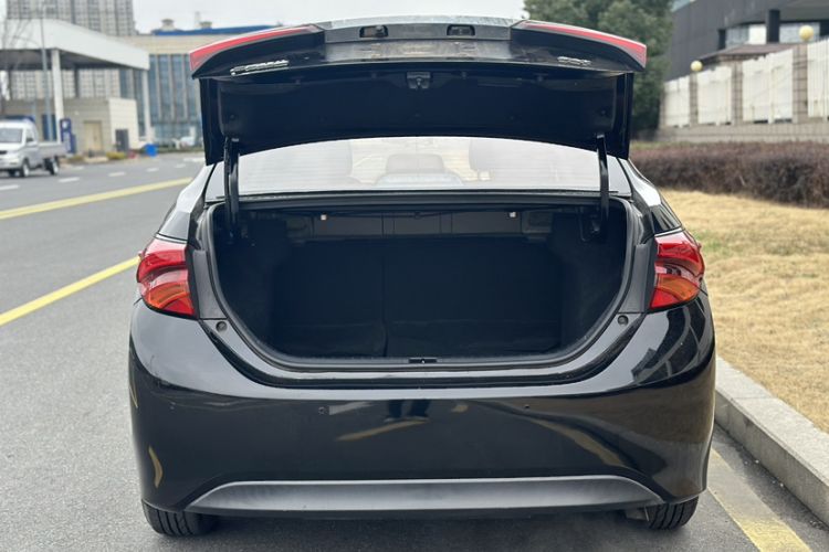 Used Toyota Levin 2017 Revised 185T CVT Elite Edition China V Standard