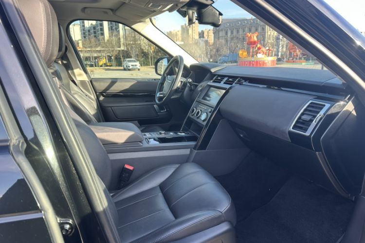 Used Land Rover Discovery 2019 3.0 SC V6 SE