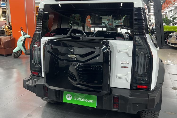 Used JETOUR Traveler 2024 2.0T All-Wheel-Drive Silver Dragon Wings