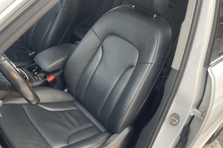 Used 212 T01 2024 2.0T Mechanic
