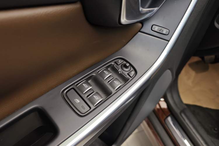 Used Volvo XC60 2016 T5 Smart Version