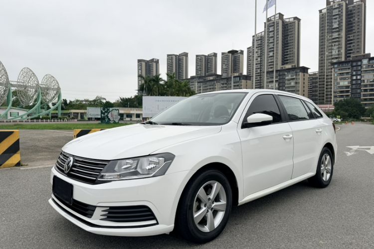 Used Volkswagen Gran Lavida 2015 1.6L Automatic Fashion Edition