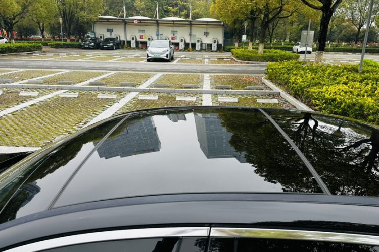 Used Mercedes-Benz E-Class New Energy 2022 Facelift E 350 e L Plug-in Hybrid Sedan Exterior 12