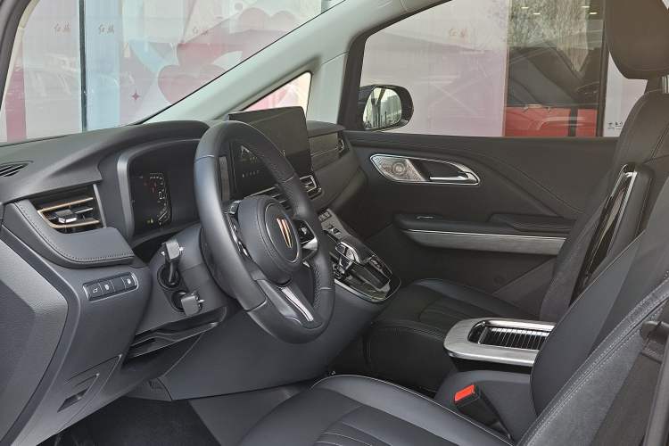 Used Hongqi HQ9 PHEV 2024 2.0T Four-Wheel Drive Business Edition