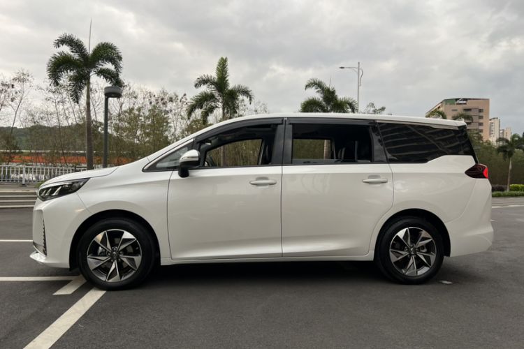 Used GAC Trumpchi M6 2023 PRO 270T DCT Luxury Edition Exterior 5