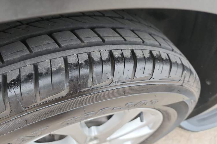 Used Buick Envision 2016 20T Two-Wheel-Drive Elite Model
