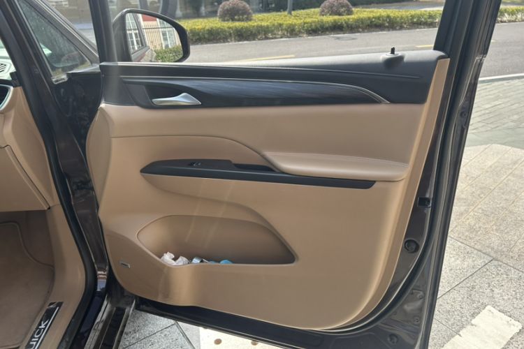 Used Buick GL8 2020 ES Land Cruiser 653T Flagship Model