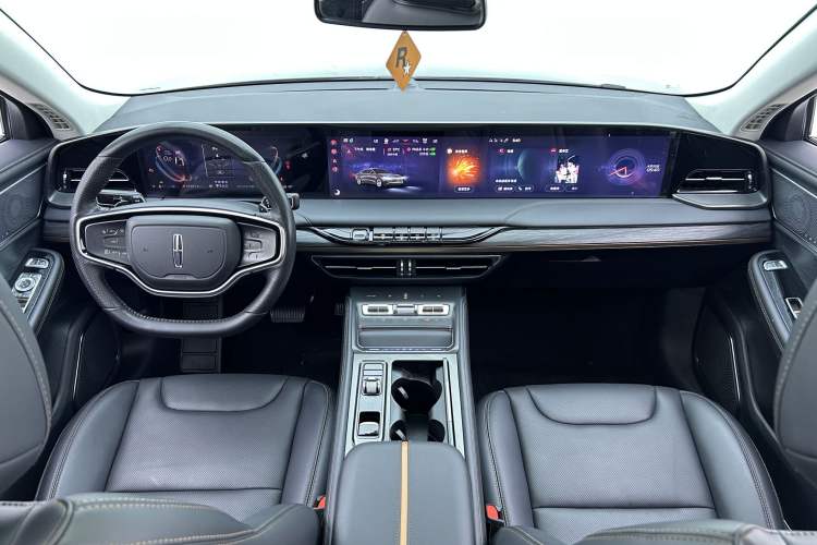 Used Lincoln Z 2022 iXiang Luxury Edition Interior 6