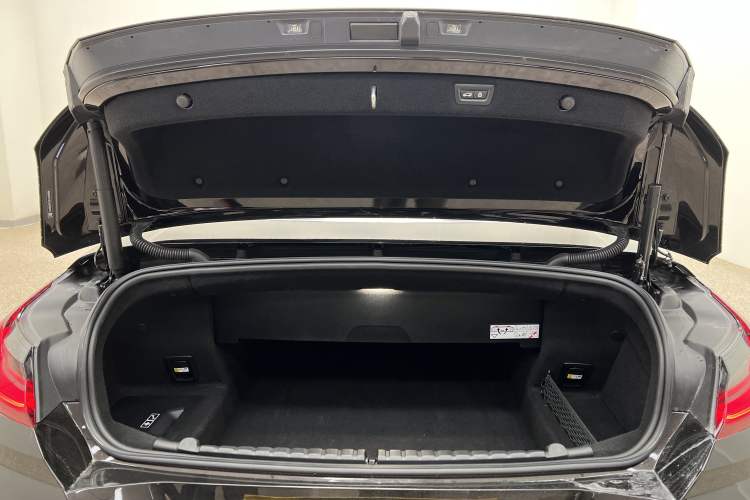 Used BMW 8 Series 2019 840i Convertible Coupe M Sport Package
