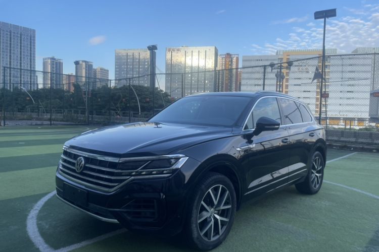 Used Volkswagen Touareg 2020 3.0 TSI Luxury Edition China VI