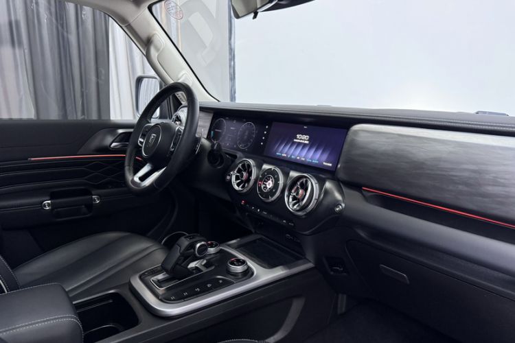 Used Tank 300 2023 Off-Road Edition 2.0T Conqueror Interior 3