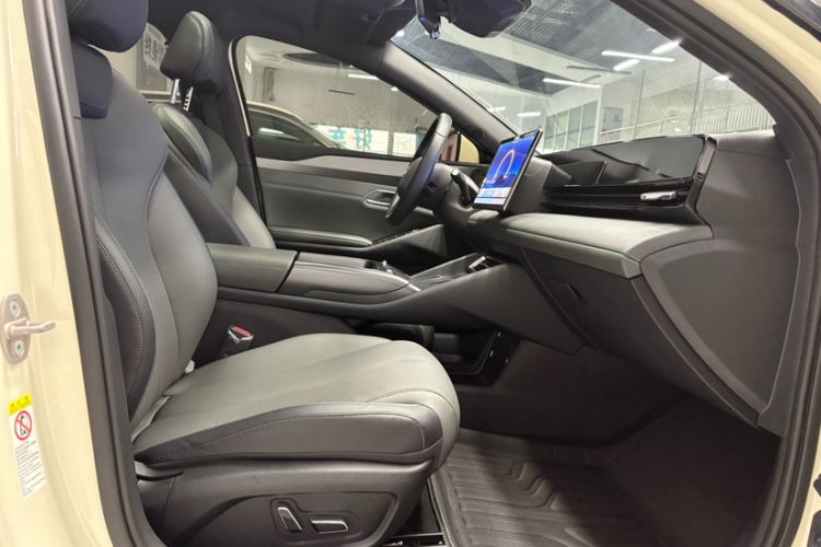 Used BYD Qin L 2025 EV 545KM Beyond Version
