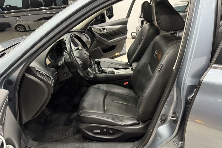 Used Infiniti Q50 2014 2.0T Luxury Edition