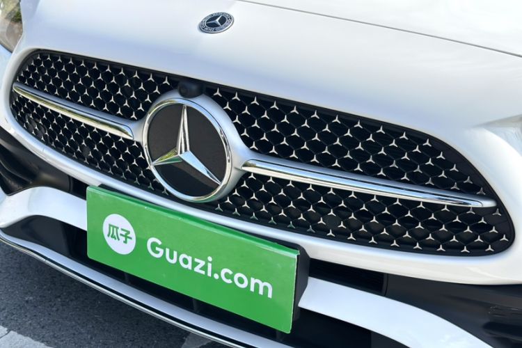 Used Mercedes-Benz C-Class 2023 Second Facelift C 260 L Sport Edition Exterior 4