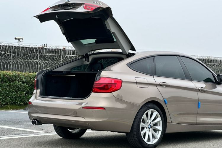 Used BMW 3 Series GT 2019 320i Sport Edition