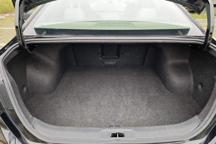 Used Nissan Teana 2019 2.0L XL Comfort Edition Trunk