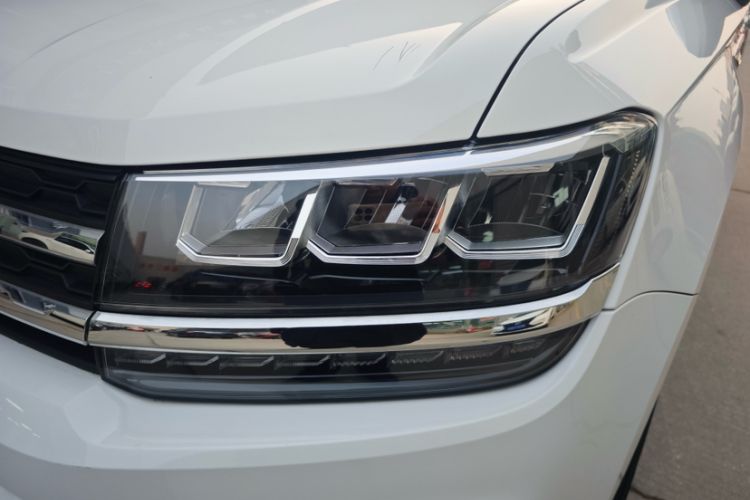 Used Volkswagen Tharu 2020 280TSI Two-Wheel Drive Comfort Edition China VI Standard Exterior 1