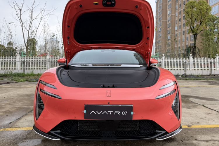 Used Avatr 06 2025 Pro Range-Extended Edition
