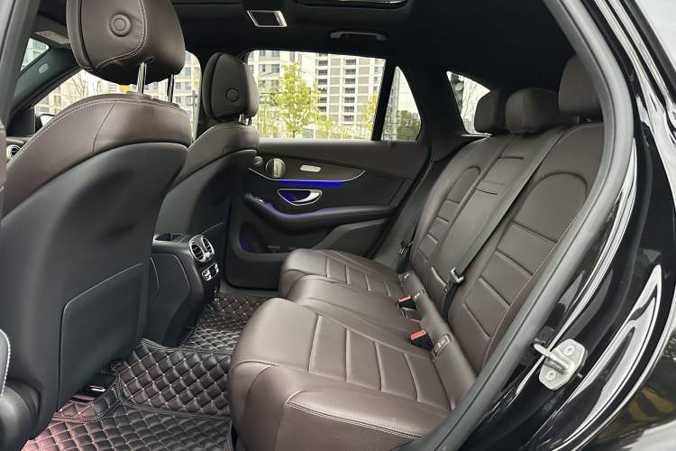 Used Mercedes-Benz GLC 2022 GLC 300 L 4MATIC Dynamic Model