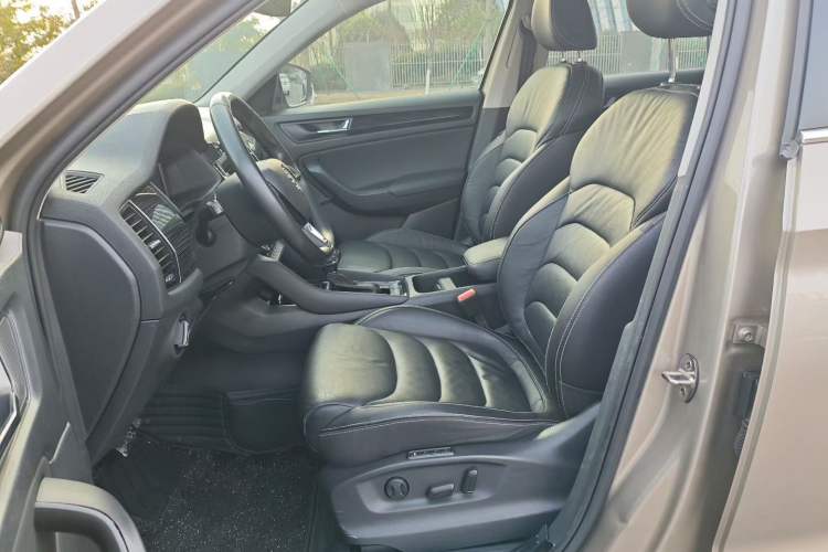 Used Skoda Kodiaq 2019 Facelifted TSI380 7-Seater All-Wheel-Drive Luxury Enjoyment Edition China VI Standard