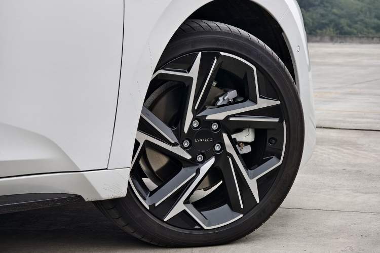 Used Lynk & Co 07 2024 EM-P 126 Long-Range Ultra