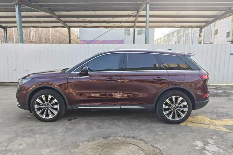 Used Lincoln Corsair 2022 2.0T Two-Wheel Drive Luxury Edition
