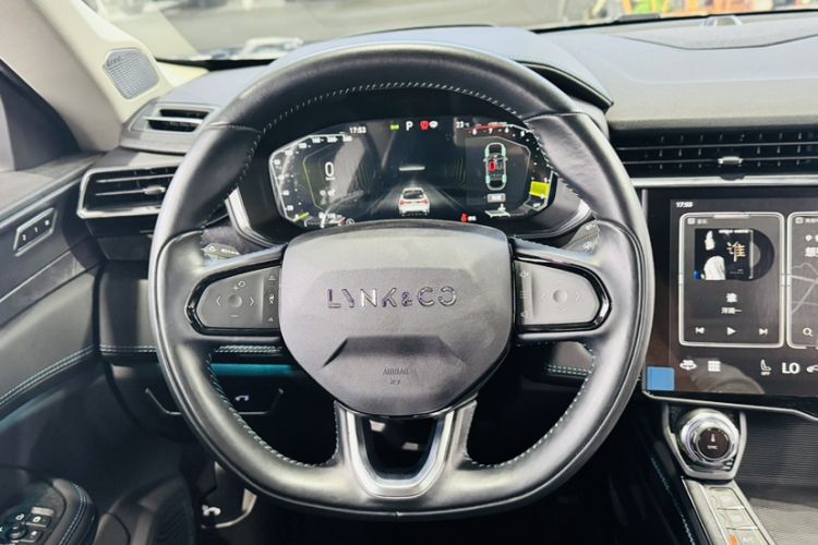 Used Lynk & Co 05 2020 2.0TD Two-Wheel Drive Shine Halo