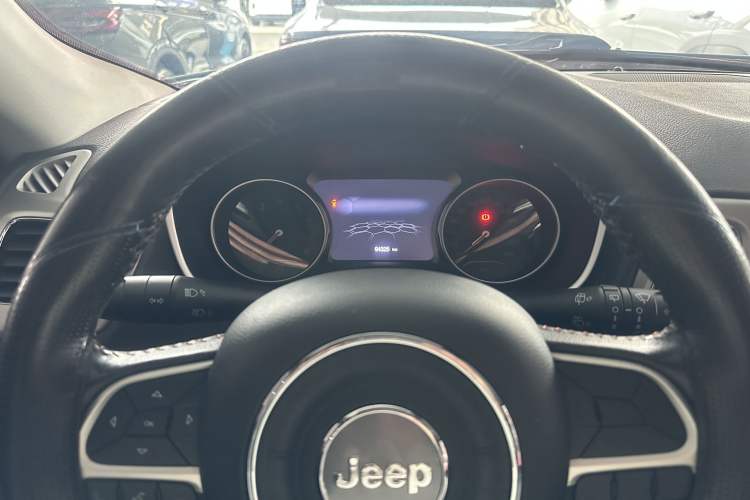 Used Jeep Compass 2019 200T Automatic Family Edition - Connected Large Screen Version