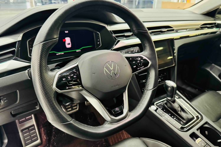 Used Volkswagen FAW-Volkswagen CC 2021 380TSI Striking Edition Steering Wheel