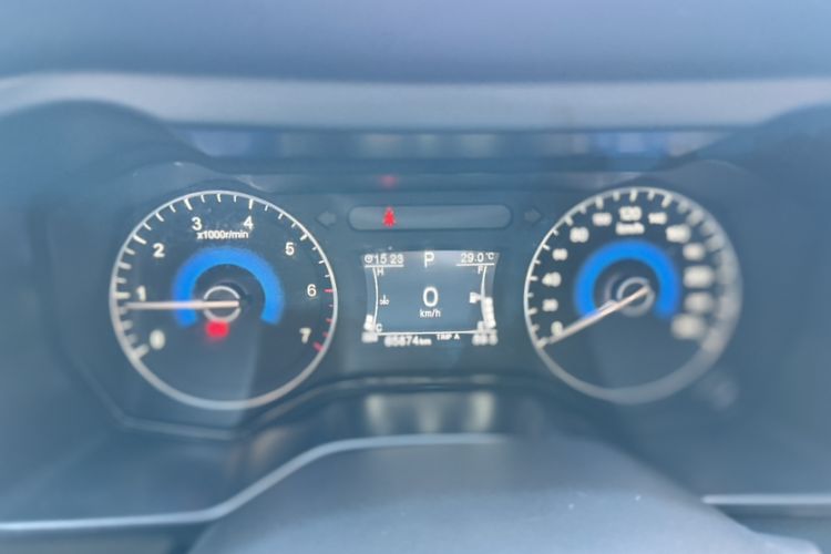 Used Dongfeng Fengon 580 2016 Revised Version 1.5T CVT Luxury Edition
