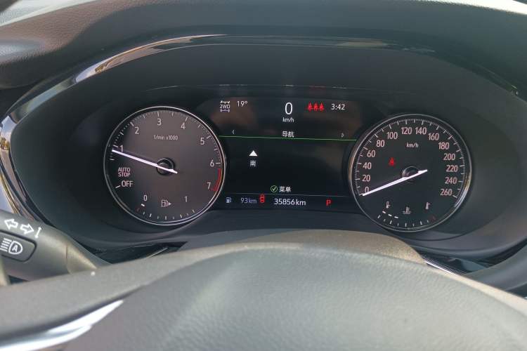 Used Buick Envision 2020 Encore S 652T All-Wheel-Drive Avenir Odometer Close Up