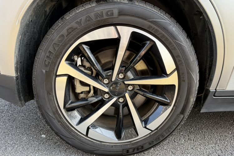 Used AION Y 2023 Plus 510 Smart Edition