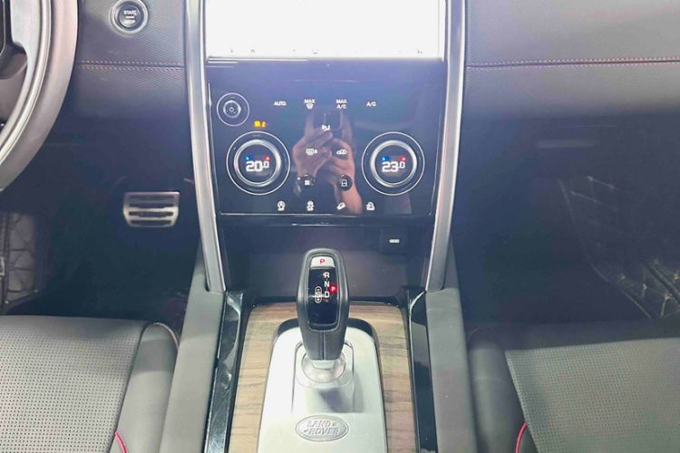 Used Land Rover Discovery Sport 2020 249 PS R-Dynamic Performance Edition
