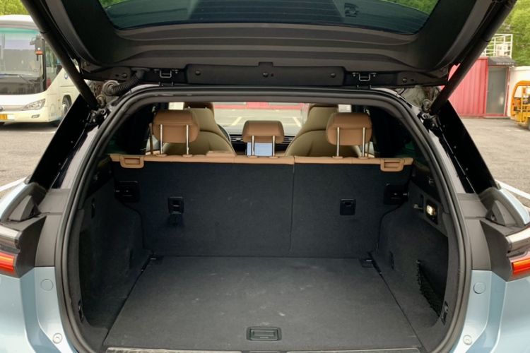 Used Nio ES6 2020 610 km Performance Version Trunk