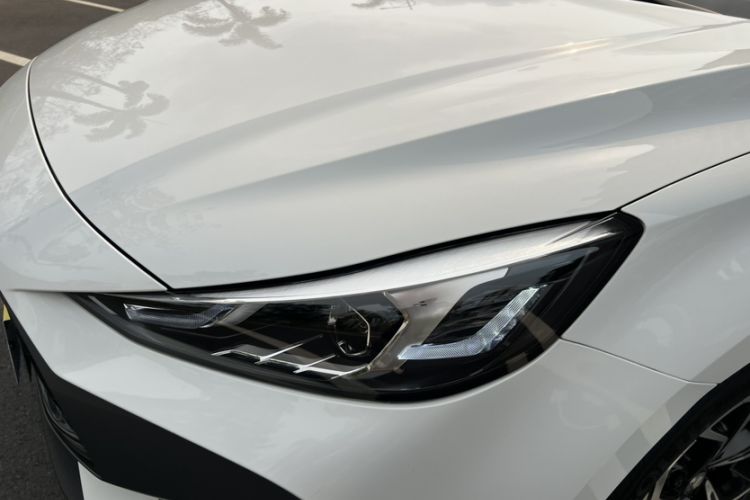 Used MG 5 2023 180 DVVT CVT Luxury Edition Left Front Headlight