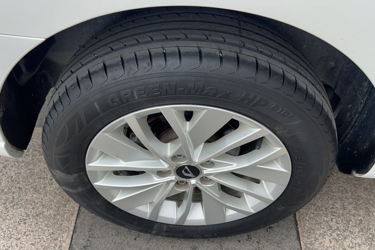 Used Jetta VA3 2021 1.5L Automatic Glory Edition Exterior 5