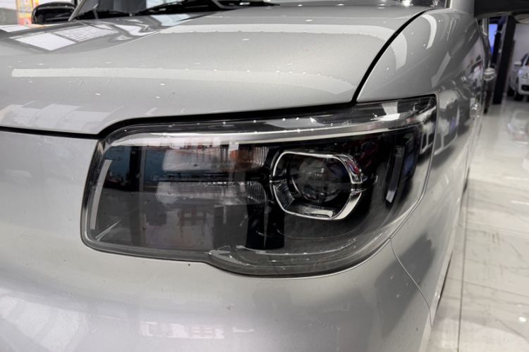 Used Wuling Zhiguang New Energy 2025 Comfort Model Left Front Headlight