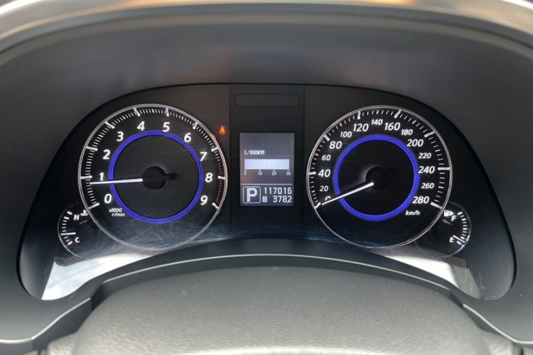 Used Infiniti QX70 2013 3.7L Standard Edition