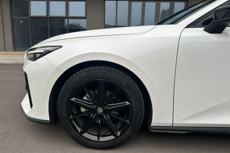 Used CHANGAN UNI-V 2022 1.5T Prestige Version