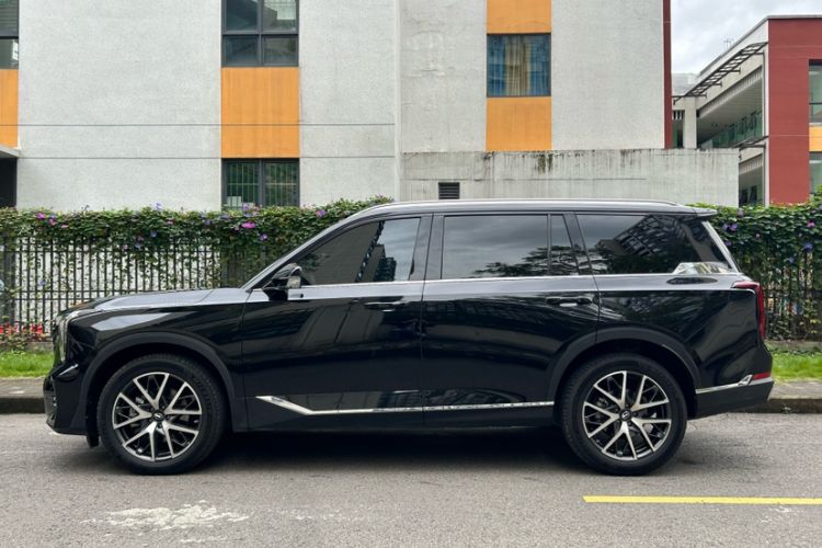 Used GAC Trumpchi GS8 2022 Linghang Series 2.0 TGDI Two-Wheel-Drive Luxury Smart Connectivity Version (7 Seats)