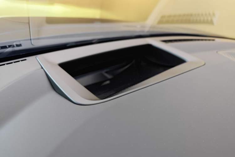 Used Lynk & Co Lynk & Co 10 EM-P 2025 Model 240 Four-Wheel Drive Ultra