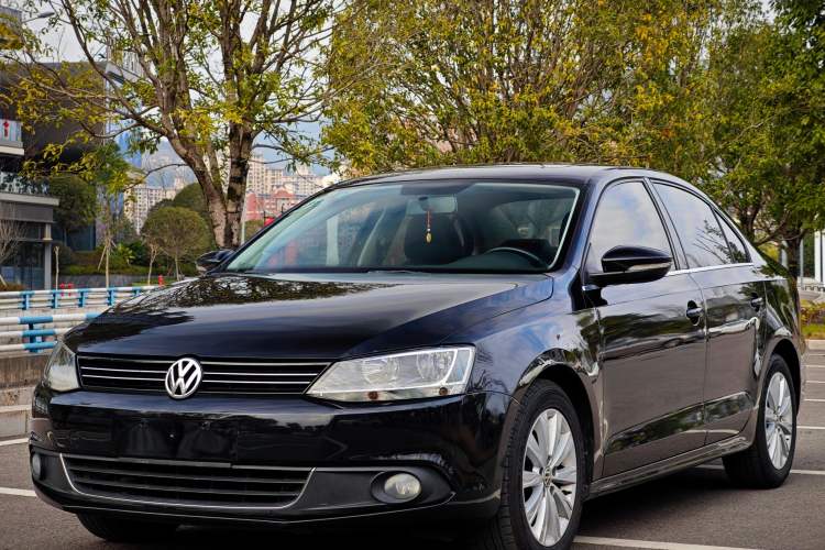 Used Volkswagen Sagitar 2014 Revised Version 1.6L Automatic Comfort Edition