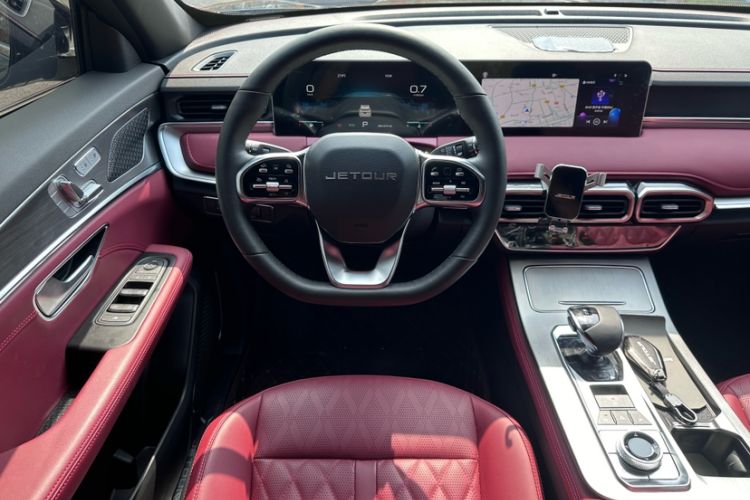 Used JETOUR X70 PLUS 2024 Champion Edition 1.5T DCT Champion MAX+ 5-seater
