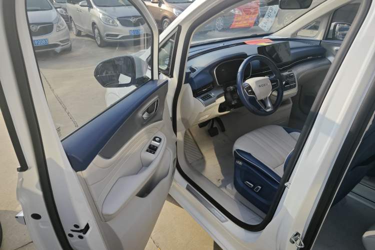 Used Roewe iMAX8 2021 400TGI Supreme Series Ultimate Edition