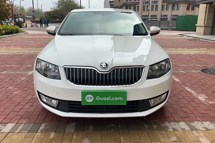 Used Skoda Octavia 2015 1.6L Automatic Yijie Edition Exterior 1